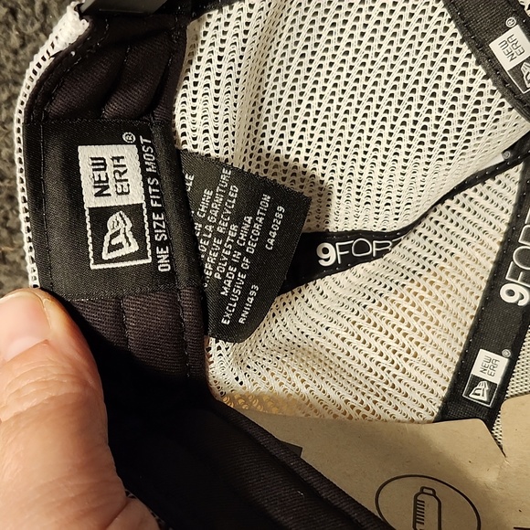 New Era 9FORTY Tennessee Volunteers Trucker Snapback Hat - New - Picture 8 of 8